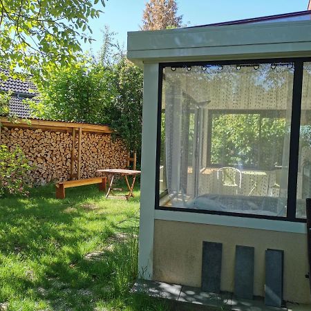 Studio proche Annecy Villa Naves-Parmelan Esterno foto